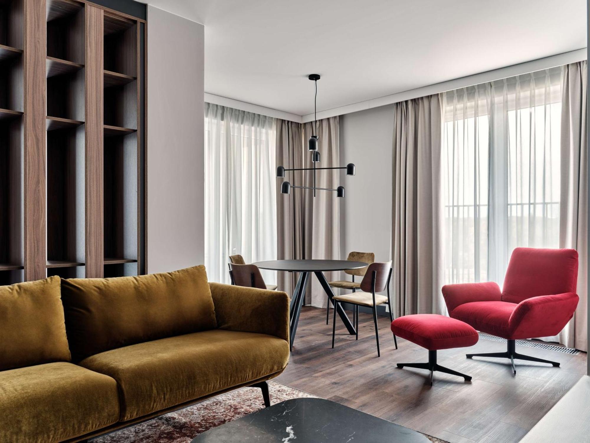 Radisson Red Hotel & Radisson Red Apartments, クラクフ エクステリア 写真